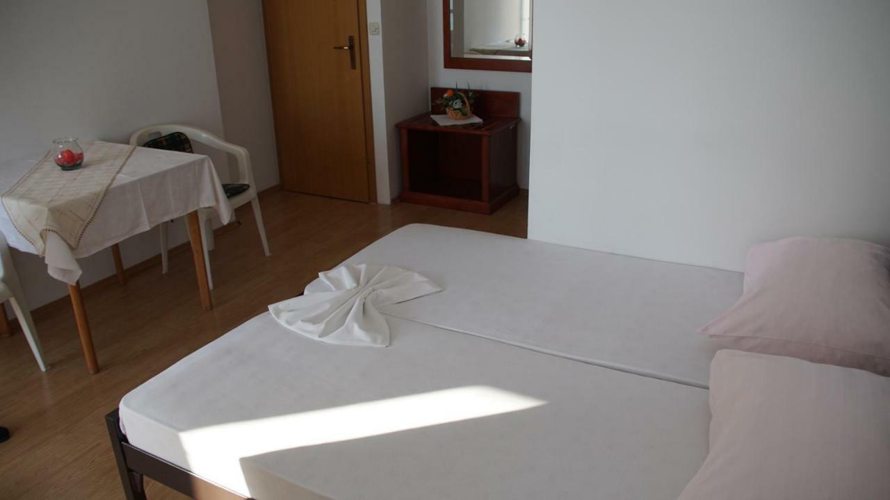 Apartmani Sipic , Bilo - Primošten Esterno foto